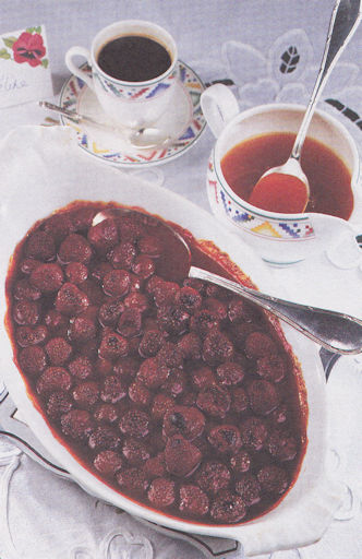 nage_de_fraises_au_coulis_d-abricots